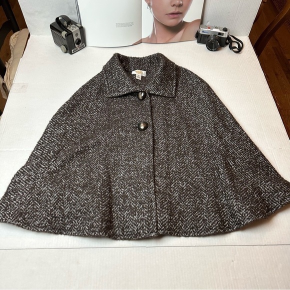 Talbots Cape Jacket - Picture 1 of 8